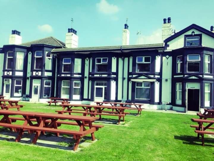 Mersey Hotel Widnes Exterior photo